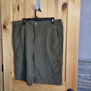 NWOT OCHENTA Men Quick Dry Cargo Hiking Shorts Elastic Waist Size 36 W/belt